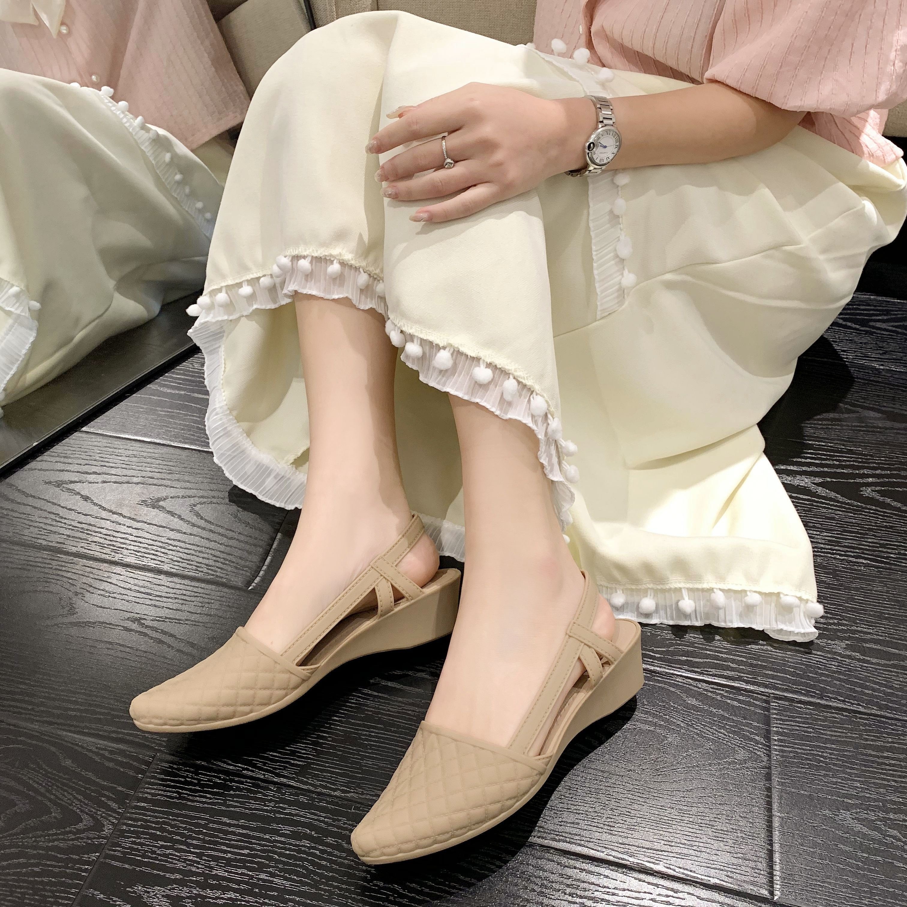 womens plaid pattern chunky heels casual solid color point toe shoes comfortable ankle strap jelly shoes details 7