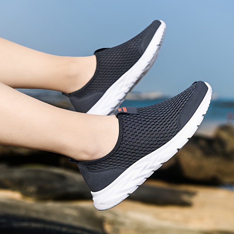 mens mesh breathable lightweight slip on casual shoes for traveling jogging details 14