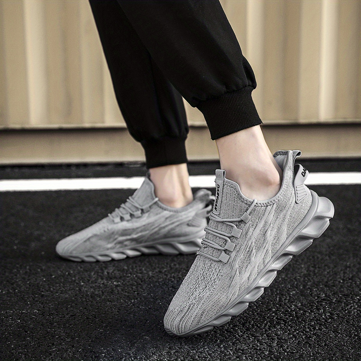 mens knit breathable lightweight running shoes couple outdoor walking sneakers spring and summer details 10